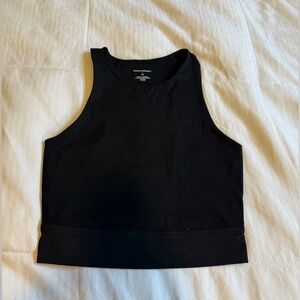 Banana Republic Cropped Workout Tank - Black - XS